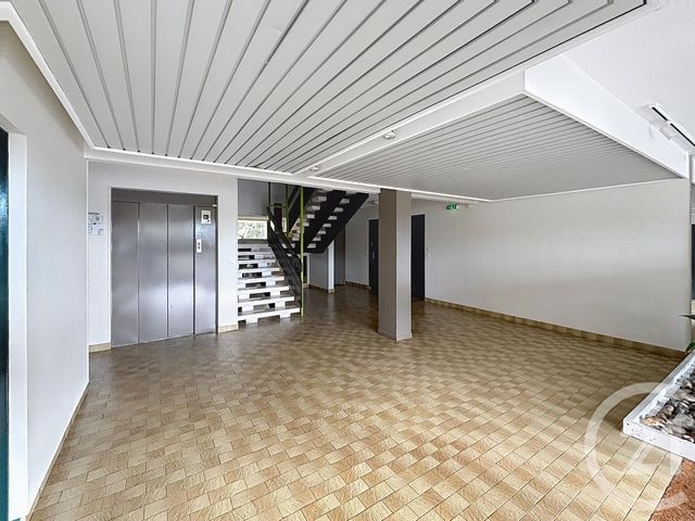 Appartement T4 &agrave; louer - 4 pi&egrave;ces - 93,77 m2 - Gradignan - 33 - AQUITAINE