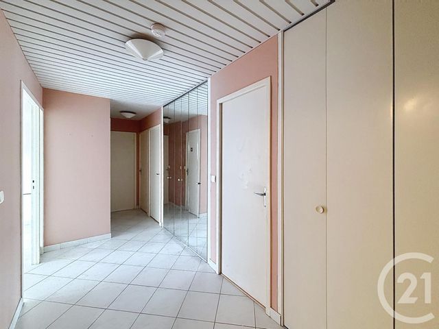 Appartement T4 &agrave; louer - 4 pi&egrave;ces - 93,77 m2 - Gradignan - 33 - AQUITAINE