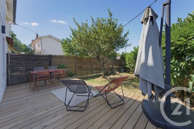 Maison &agrave; louer - 4 pi&egrave;ces - 82,09 m2 - Gradignan - 33 - AQUITAINE