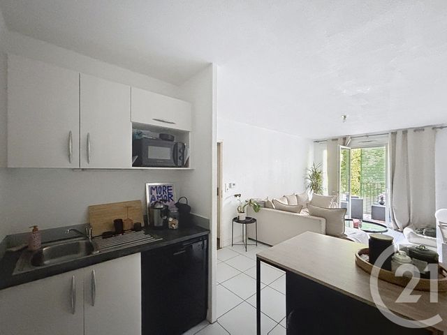 Appartement T2 &agrave; vendre - 2 pi&egrave;ces - 43,92 m2 - Gradignan - 33 - AQUITAINE