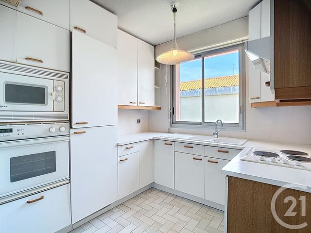 Appartement F3 &agrave; vendre - 3 pi&egrave;ces - 59,43 m2 - Gradignan - 33 - AQUITAINE