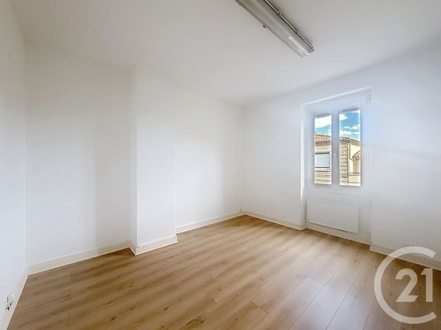 Appartement T3 &agrave; louer - 3 pi&egrave;ces - 78,26 m2 - Gradignan - 33 - AQUITAINE