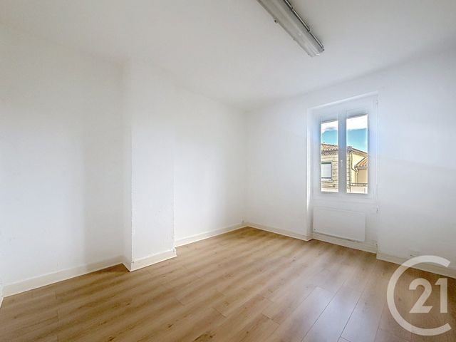 Appartement T3 &agrave; louer - 3 pi&egrave;ces - 78,26 m2 - Gradignan - 33 - AQUITAINE