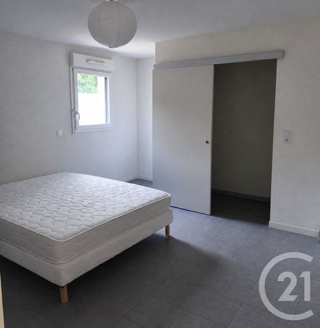 Appartement T4 &agrave; louer - 4 pi&egrave;ces - 83,08 m2 - Cenon - 33 - AQUITAINE