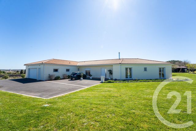 Maison &agrave; vendre - 8 pi&egrave;ces - 220 m2 - Arces - 17 - POITOU-CHARENTES