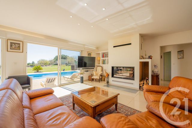 Maison &agrave; vendre - 8 pi&egrave;ces - 220 m2 - Arces - 17 - POITOU-CHARENTES