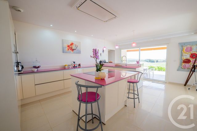 Maison &agrave; vendre - 8 pi&egrave;ces - 220 m2 - Arces - 17 - POITOU-CHARENTES