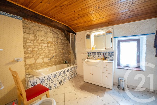 Maison à vendre - 4 pièces - 147 m2 - Sablonceaux - 17 - POITOU-CHARENTES