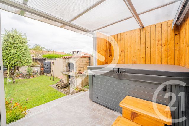 Maison à vendre - 6 pièces - 120 m2 - Cozes - 17 - POITOU-CHARENTES