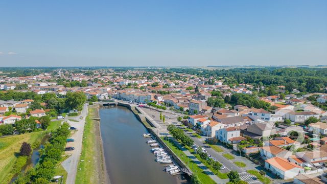 Maison à vendre - 4 pièces - 56 m2 - Saujon - 17 - POITOU-CHARENTES