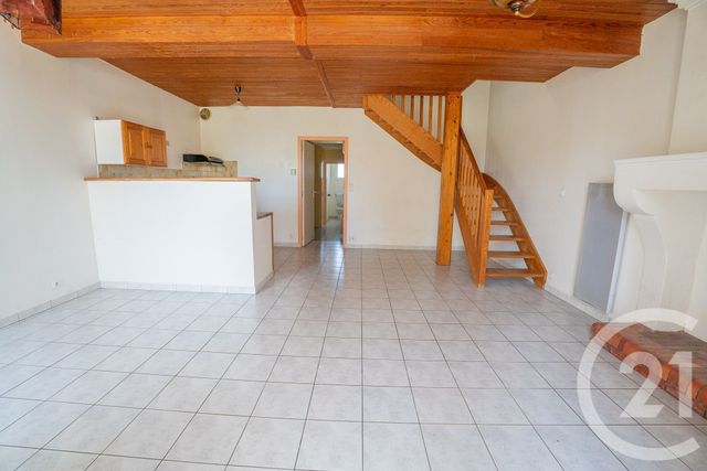 Maison à vendre - 4 pièces - 65 m2 - Pisany - 17 - POITOU-CHARENTES