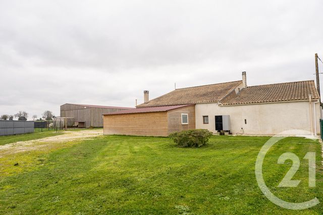 Maison à vendre - 10 pièces - 170 m2 - Saujon - 17 - POITOU-CHARENTES