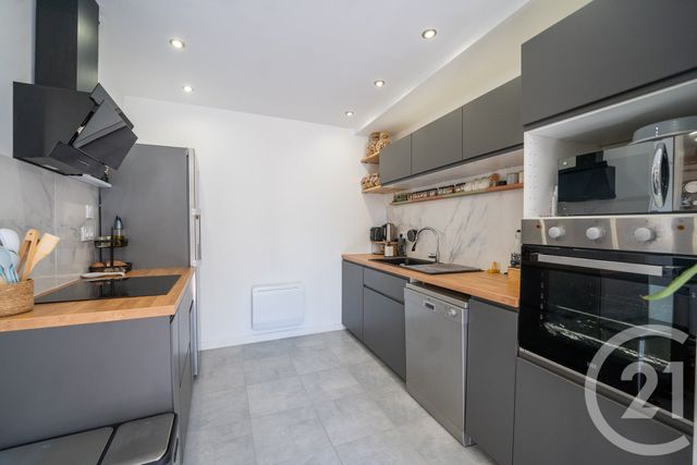 Maison à vendre - 5 pièces - 100 m2 - Pons - 17 - POITOU-CHARENTES