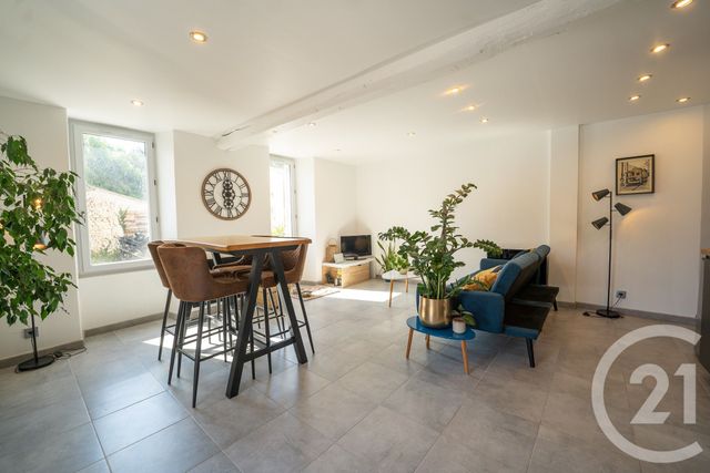 Maison à vendre - 5 pièces - 100 m2 - Pons - 17 - POITOU-CHARENTES