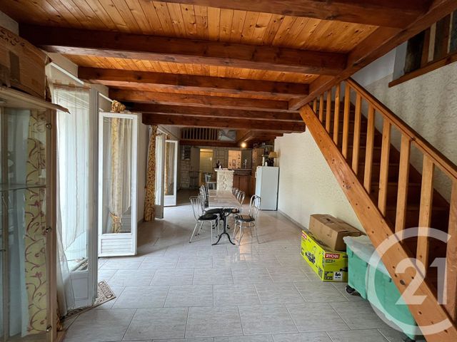 Maison à vendre - 5 pièces - 146 m2 - Ste Gemme - 17 - POITOU-CHARENTES