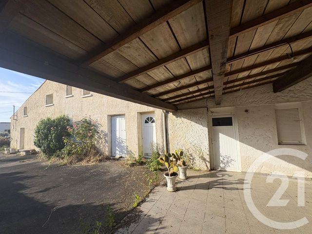 Maison &agrave; vendre - 5 pi&egrave;ces - 146 m2 - Ste Gemme - 17 - POITOU-CHARENTES