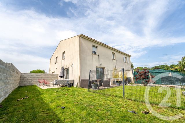 Maison à vendre - 4 pièces - 78,46 m2 - Le Chay - 17 - POITOU-CHARENTES