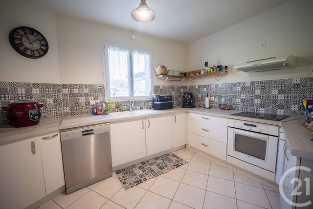 Maison à vendre - 7 pièces - 164 m2 - Julienne - 16 - POITOU-CHARENTES