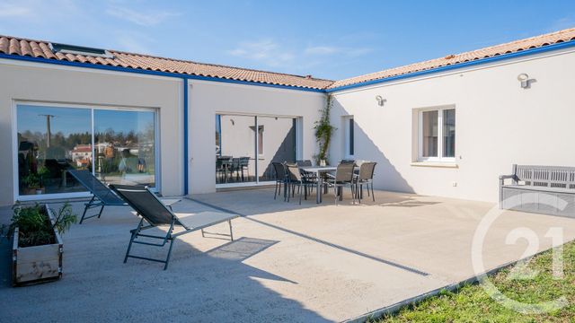 Maison &agrave; vendre - 7 pi&egrave;ces - 177 m2 - Saujon - 17 - POITOU-CHARENTES