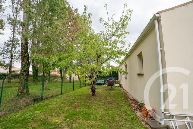 Maison à vendre - 4 pièces - 103,78 m2 - Saujon - 17 - POITOU-CHARENTES