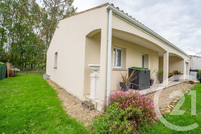 Maison à vendre - 4 pièces - 103,78 m2 - Saujon - 17 - POITOU-CHARENTES