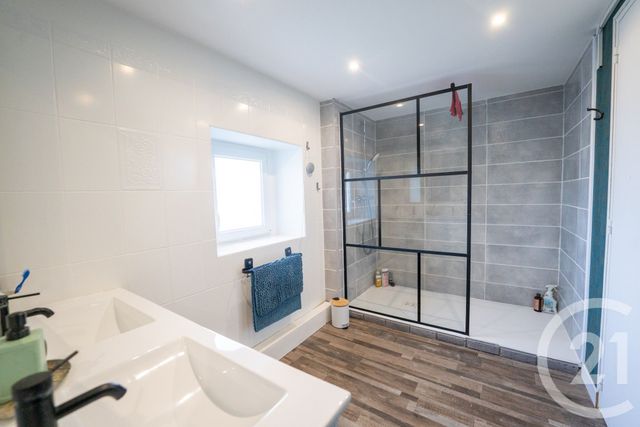 Maison à vendre - 8 pièces - 167 m2 - Saujon - 17 - POITOU-CHARENTES