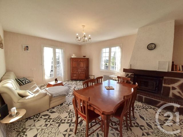 Maison &agrave; vendre - 6 pi&egrave;ces - 92,07 m2 - Cozes - 17 - POITOU-CHARENTES