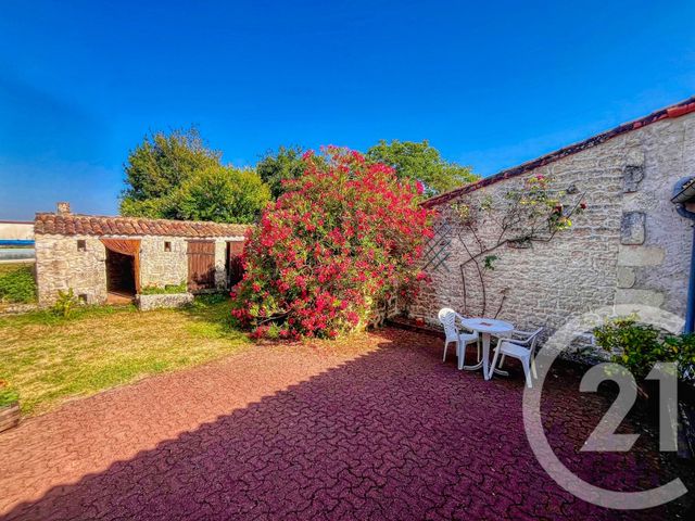 Maison &agrave; vendre - 7 pi&egrave;ces - 201 m2 - Balanzac - 17 - POITOU-CHARENTES