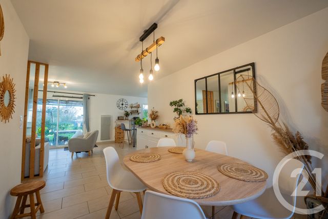 Maison &agrave; vendre - 3 pi&egrave;ces - 75 m2 - St Jean D Angle - 17 - POITOU-CHARENTES