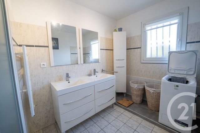 Maison &agrave; vendre - 4 pi&egrave;ces - 130 m2 - Semussac - 17 - POITOU-CHARENTES