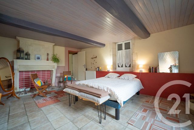 Maison &agrave; vendre - 10 pi&egrave;ces - 296 m2 - St Romain De Benet - 17 - POITOU-CHARENTES