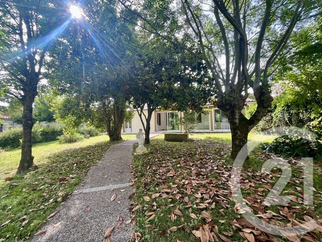 Maison &agrave; vendre - 5 pi&egrave;ces - 117 m2 - Meschers Sur Gironde - 17 - POITOU-CHARENTES