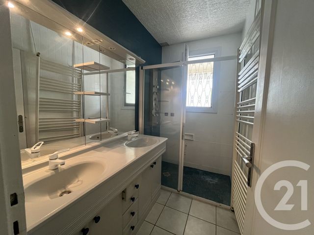 Maison &agrave; vendre - 5 pi&egrave;ces - 117 m2 - Meschers Sur Gironde - 17 - POITOU-CHARENTES