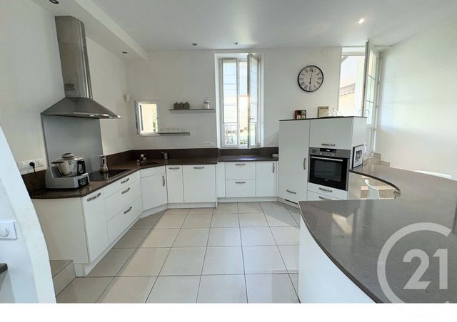 Maison &agrave; vendre - 10 pi&egrave;ces - 250 m2 - Saujon - 17 - POITOU-CHARENTES