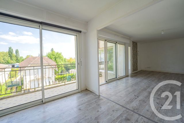 Appartement F4 &agrave; vendre - 4 pi&egrave;ces - 82 m2 - Saujon - 17 - POITOU-CHARENTES