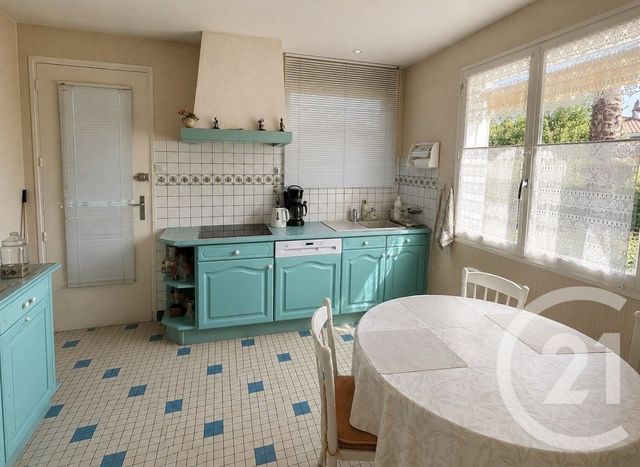 Maison &agrave; vendre - 4 pi&egrave;ces - 101,20 m2 - Saujon - 17 - POITOU-CHARENTES