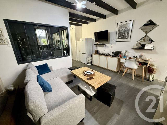 Maison &agrave; vendre - 3 pi&egrave;ces - 60 m2 - St Dizant Du Gua - 17 - POITOU-CHARENTES