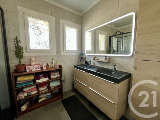 Maison &agrave; vendre - 3 pi&egrave;ces - 88 m2 - Saujon - 17 - POITOU-CHARENTES
