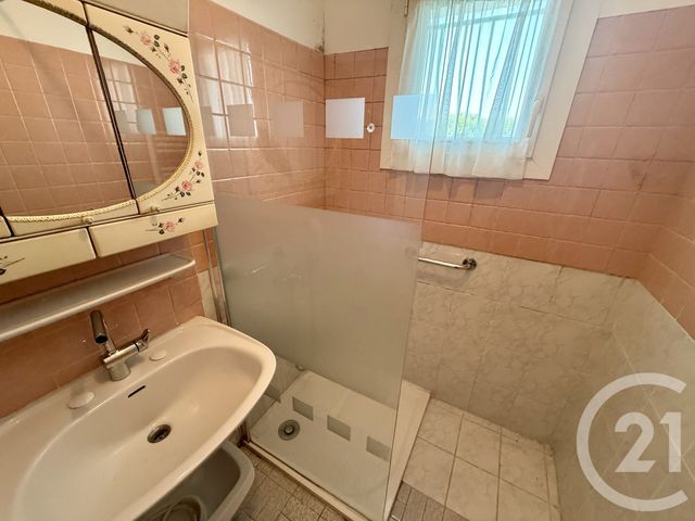 Maison &agrave; vendre - 11 pi&egrave;ces - 130 m2 - St Romain De Benet - 17 - POITOU-CHARENTES