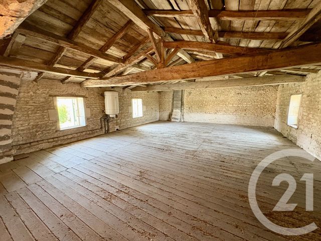 Maison &agrave; vendre - 11 pi&egrave;ces - 130 m2 - St Romain De Benet - 17 - POITOU-CHARENTES