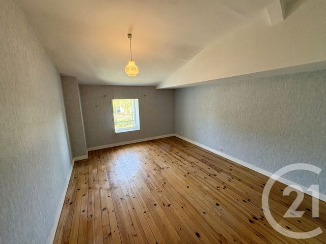 Maison &agrave; vendre - 11 pi&egrave;ces - 130 m2 - St Romain De Benet - 17 - POITOU-CHARENTES