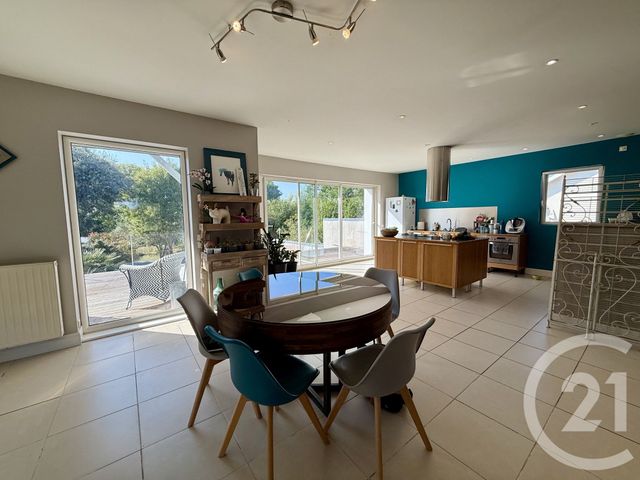 Maison &agrave; vendre - 8 pi&egrave;ces - 200 m2 - Saujon - 17 - POITOU-CHARENTES