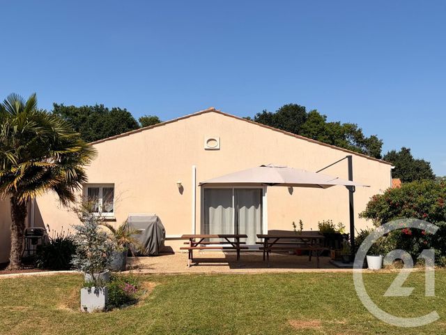 Maison &agrave; vendre - 4 pi&egrave;ces - 115 m2 - Luchat - 17 - POITOU-CHARENTES
