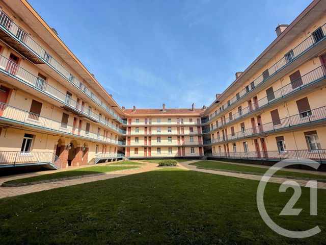 Appartement F4 &agrave; vendre - 4 pi&egrave;ces - 75 m2 - Guise - 02 - PICARDIE