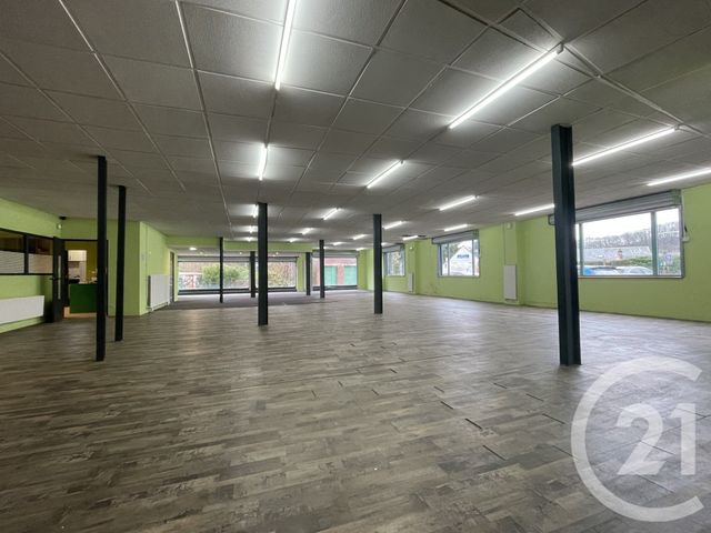 Immeuble &agrave; louer - 650 m2 - Guise - 02 - PICARDIE