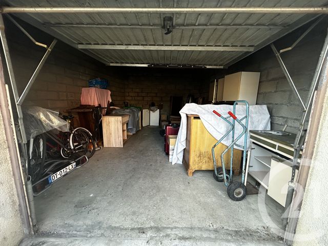 Parking &agrave; vendre - 32 m2 - Vervins - 02 - PICARDIE