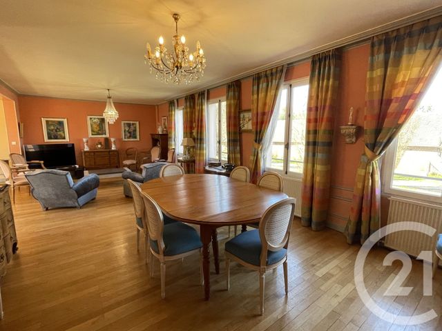 Maison &agrave; vendre - 8 pi&egrave;ces - 245 m2 - Guise - 02 - PICARDIE