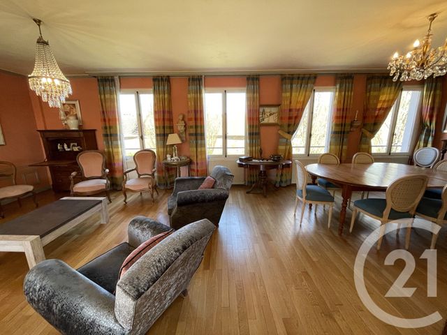 Maison &agrave; vendre - 8 pi&egrave;ces - 245 m2 - Guise - 02 - PICARDIE