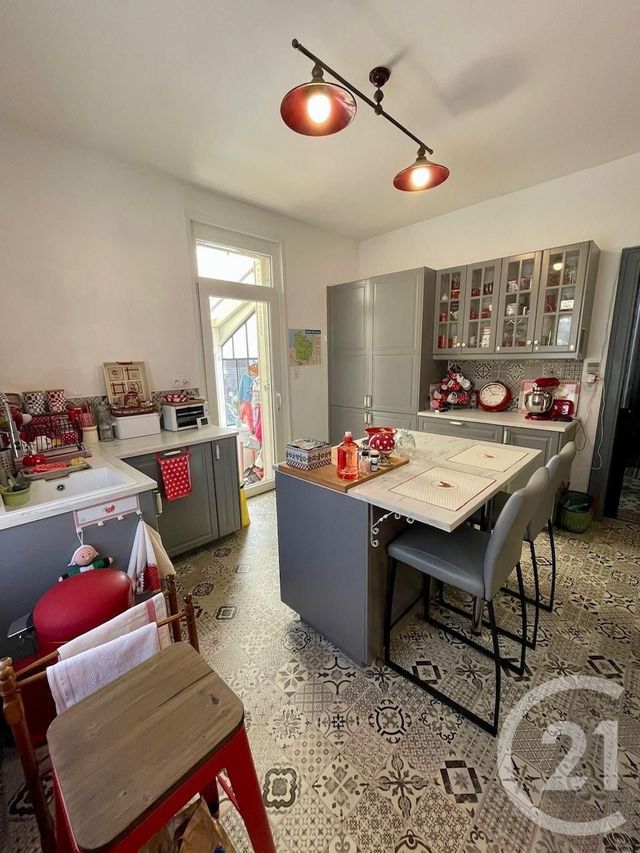 Maison &agrave; vendre - 7 pi&egrave;ces - 152 m2 - Le Nouvion En Thierache - 02 - PICARDIE