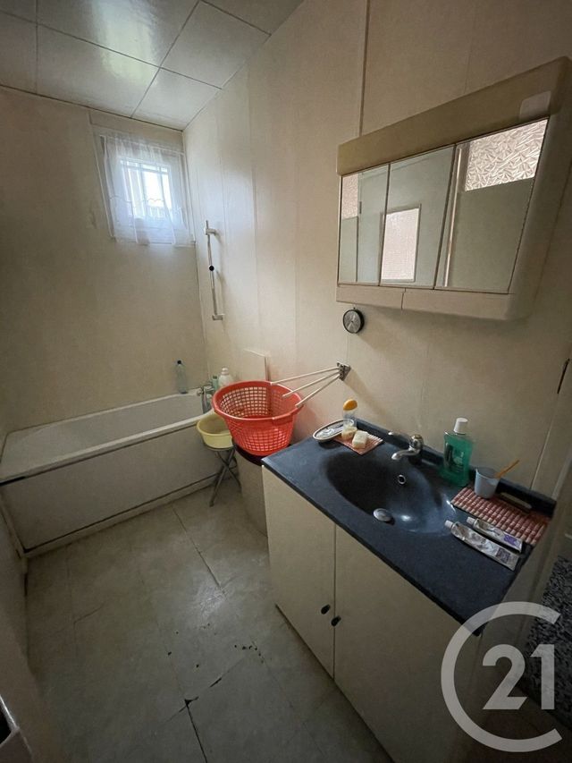 Maison &agrave; vendre - 6 pi&egrave;ces - 137 m2 - Guise - 02 - PICARDIE